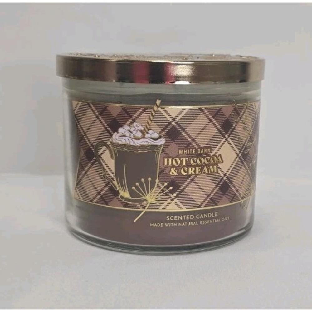 Bath & Body Works Hot Cocoa & Cream 3-Wick Candle White Barn 14.5oz